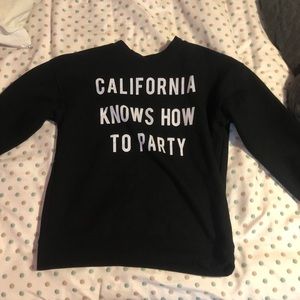 "california knows how to party" sweatshirt